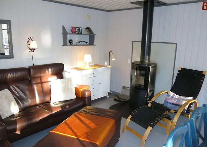 Thorabu By Interhome Chalé Øyuvstad